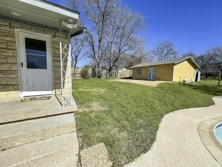 7 BR in Richland Hills