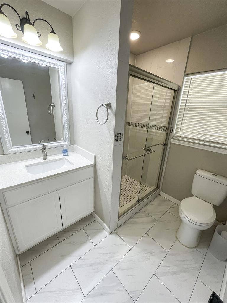 7 BR in Richland Hills