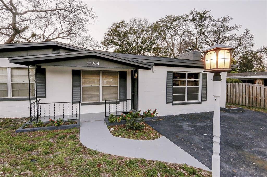 6 BR in Tampa