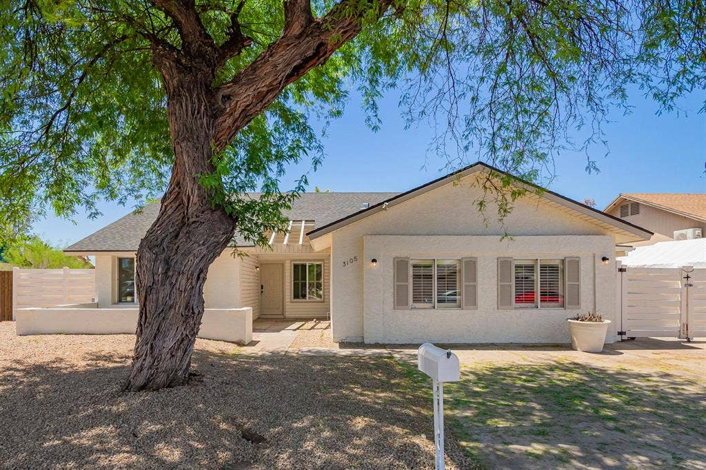 9 BR in Chandler