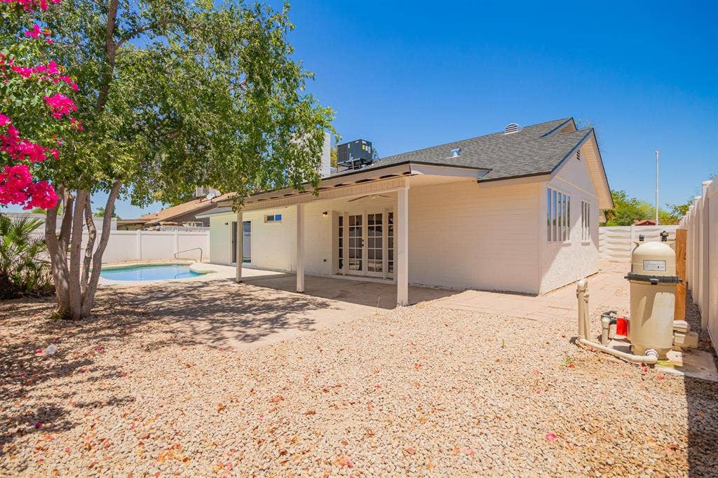 9 BR in Chandler
