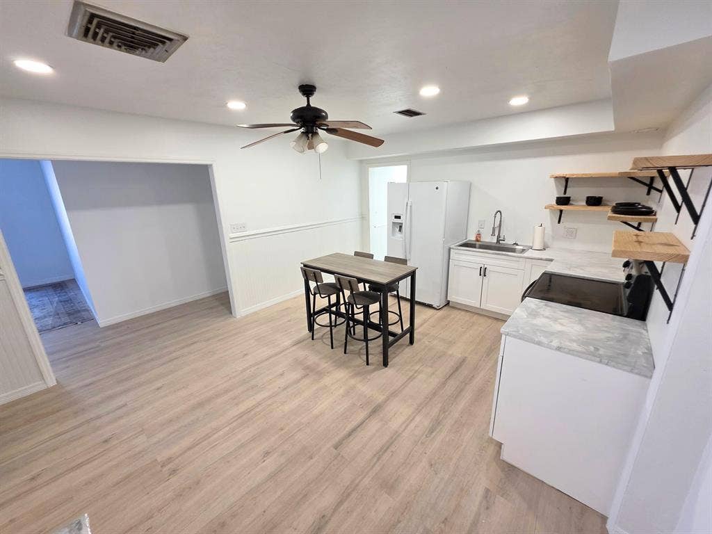 7 BR in Bradenton