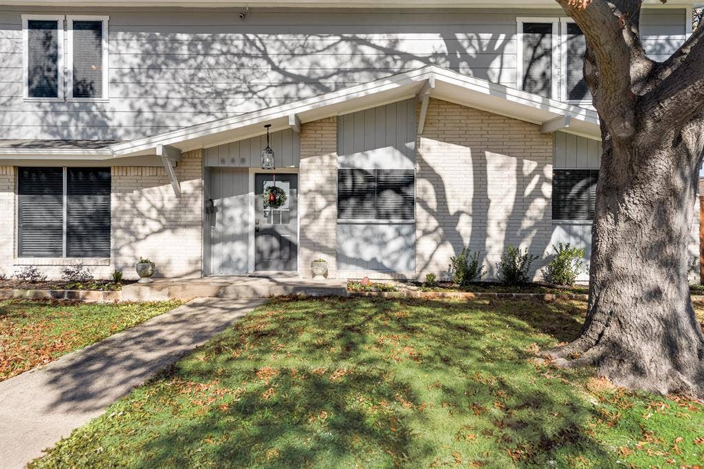 9 BR in Richardson