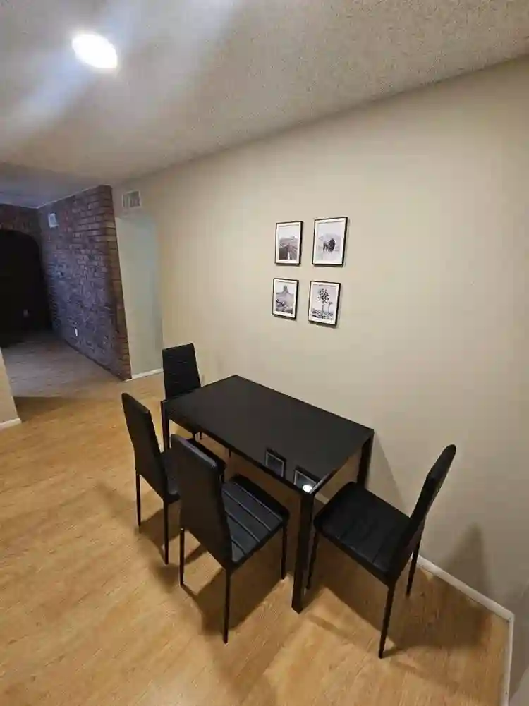7 BR in Mesa