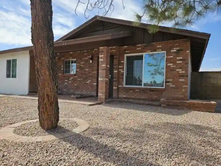 7 BR in Mesa