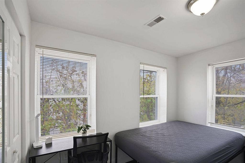 5 BR in Philadelphia