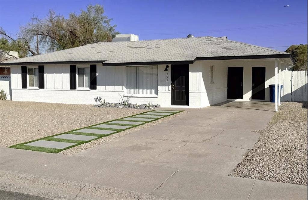 7 BR in Tempe