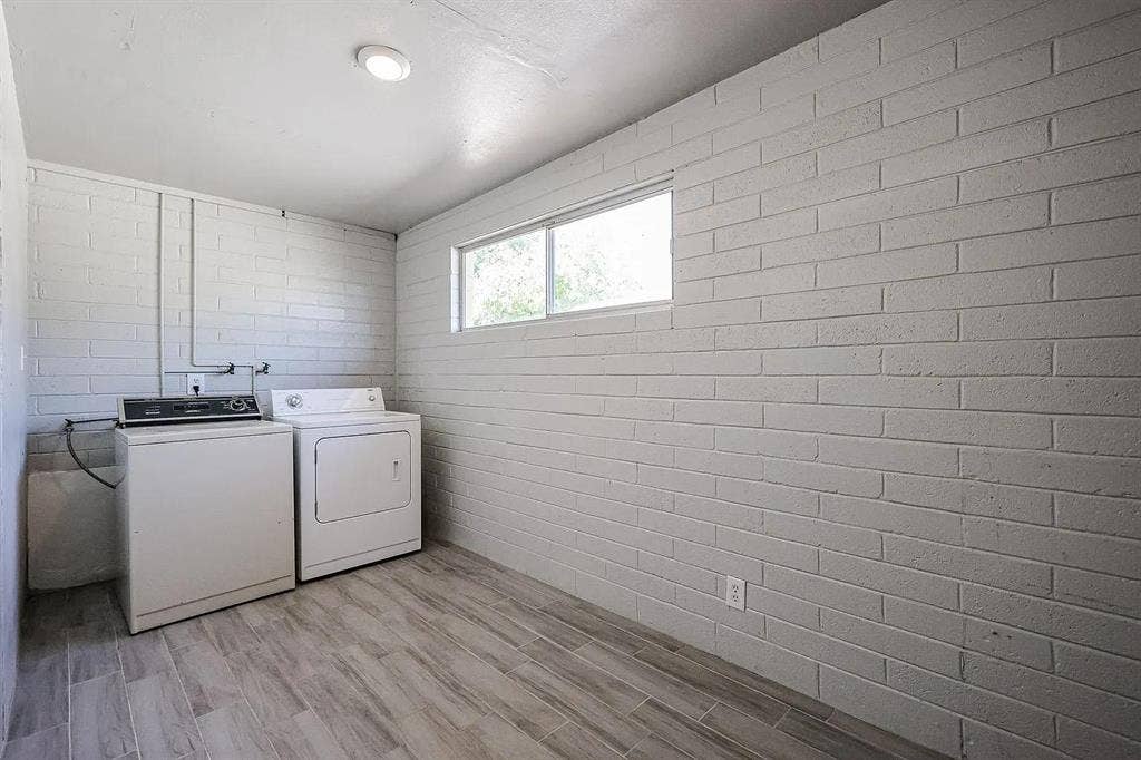 7 BR in Tempe