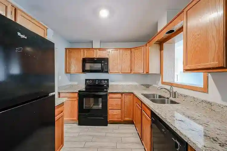 7 BR in Tempe