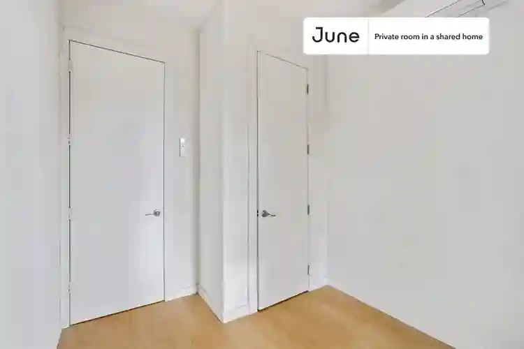 4 BR in New York City