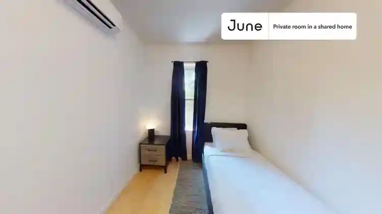 4 BR in New York City