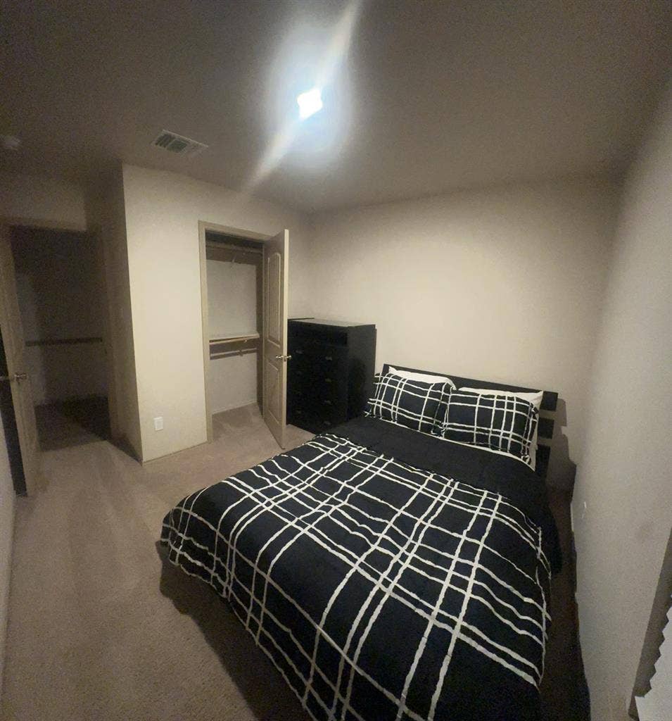 Furnished Room (Utilities Included)