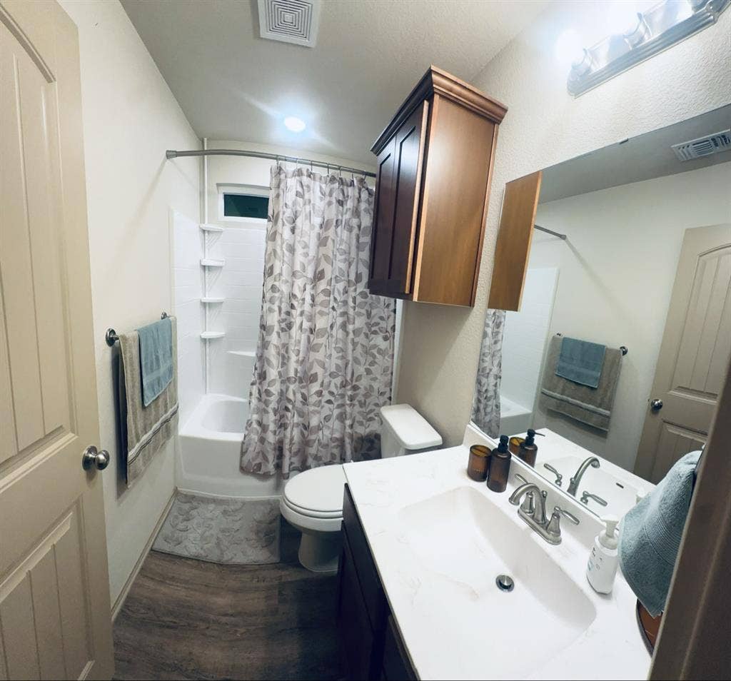 Furnished Room (Utilities Included)