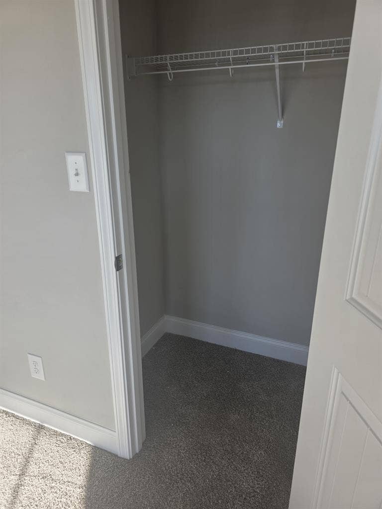 Room for rent, clarksville