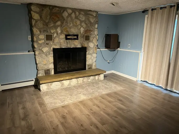 Room in Mount Arlington NJ