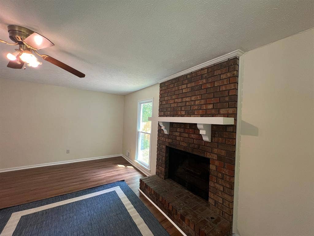 3 BR in Marietta