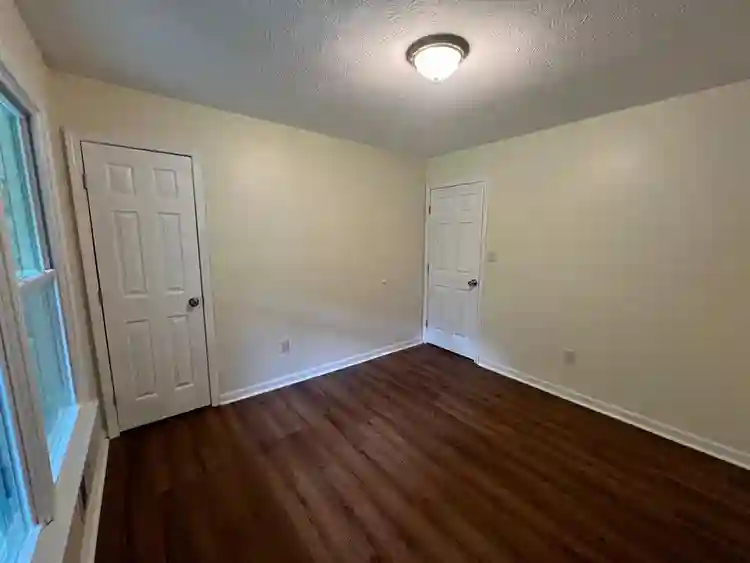 3 BR in Marietta