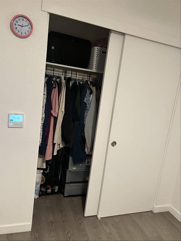 Lease Take over! Furnished and new