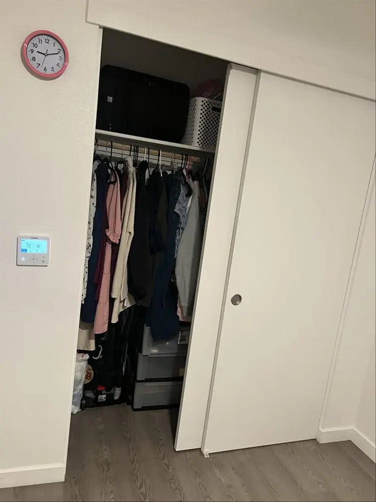 Lease Take over! Furnished and new