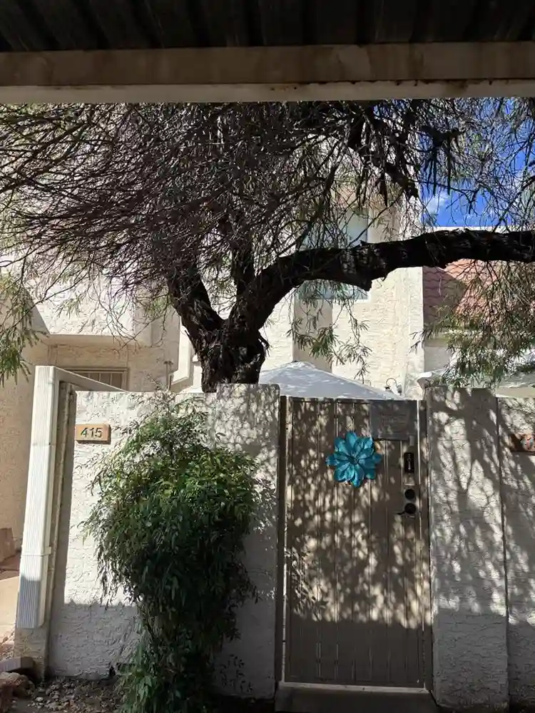 Quite and Cozy well Furnishedd