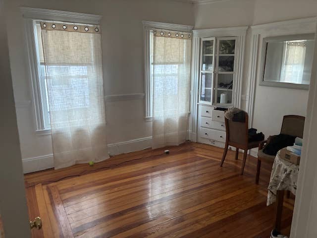 Looking for Roommate, Spacious 2BR