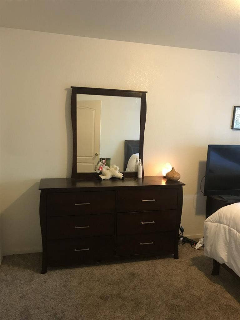 2 beautiful bedrooms for rent !