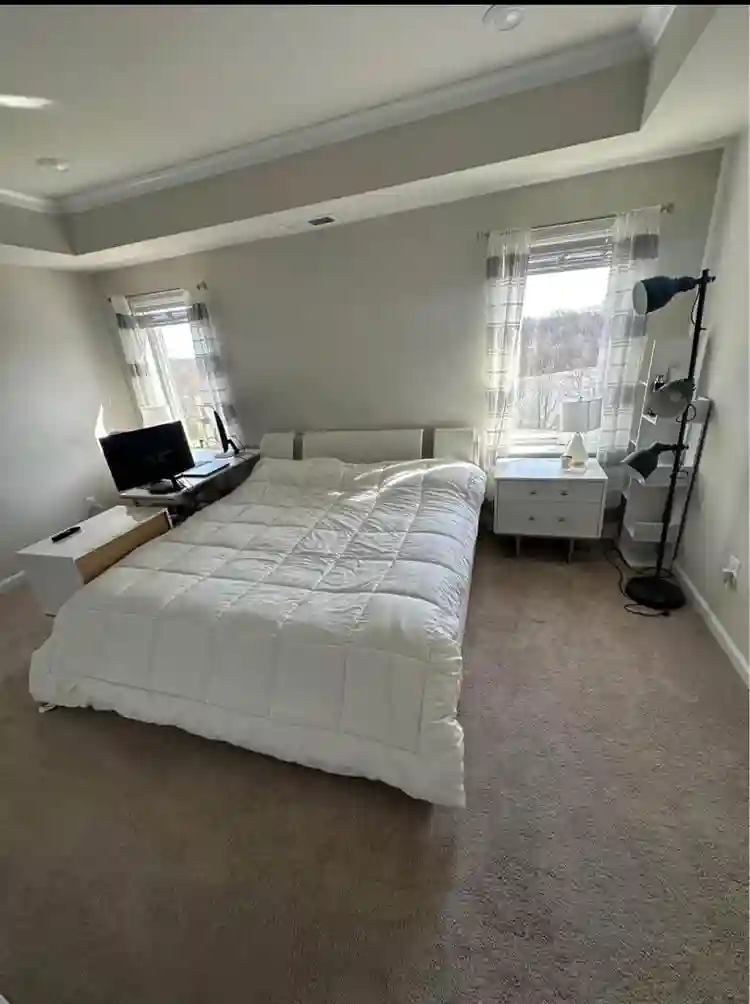 Master bedroom W private bathroom