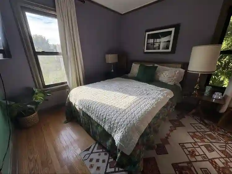 Female only. Room for rent.