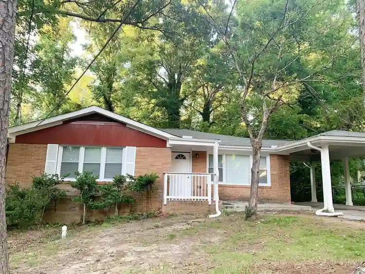 6 BR in Atlanta