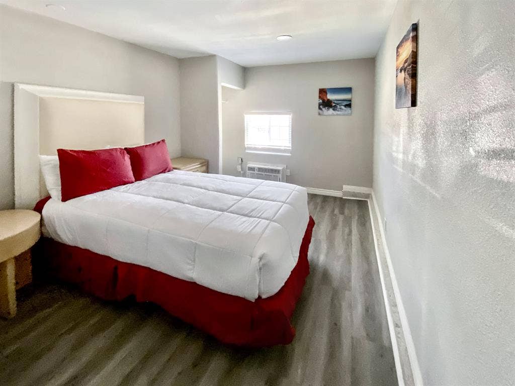 6 BR in North Las Vegas