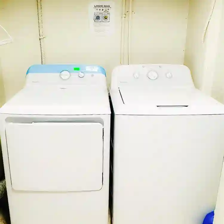 6 BR in Jacksonville