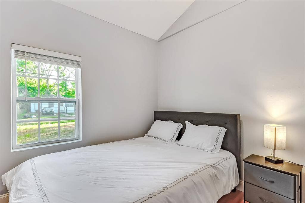 7 BR in Jacksonville