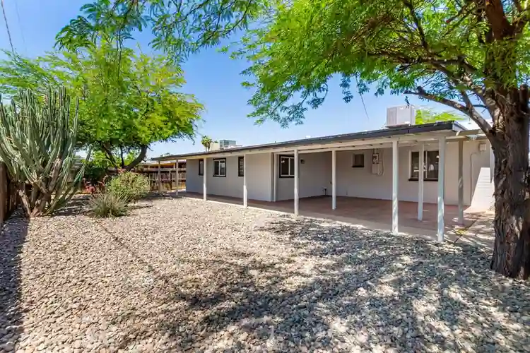 8 BR in Phoenix