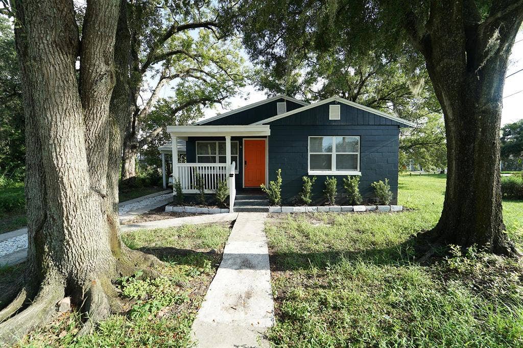 4 BR in Orlando