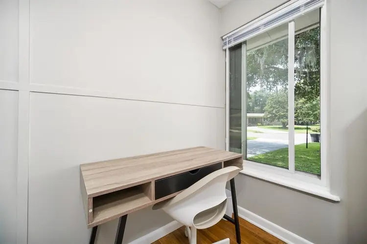 6 BR in Jacksonville