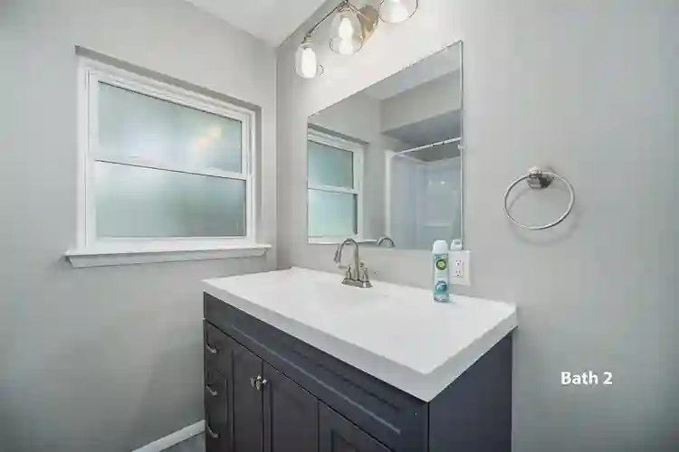 6 BR in Jacksonville