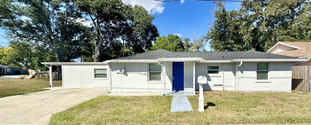 6 BR in St. Petersburg