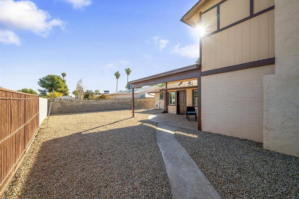 6 BR in Phoenix