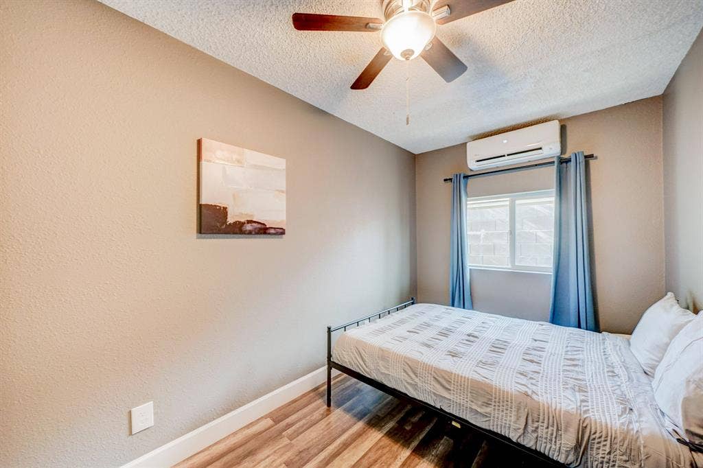 7 BR in Mesa