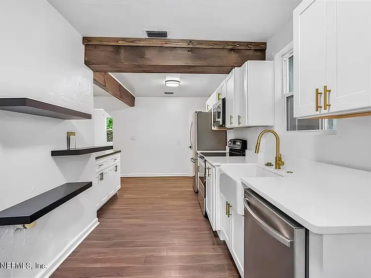 8 BR in Jacksonville