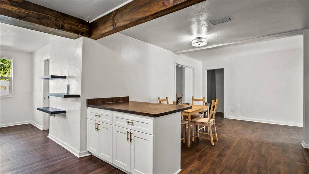 8 BR in Jacksonville