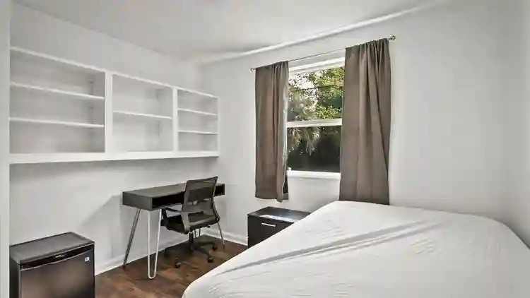 8 BR in Jacksonville