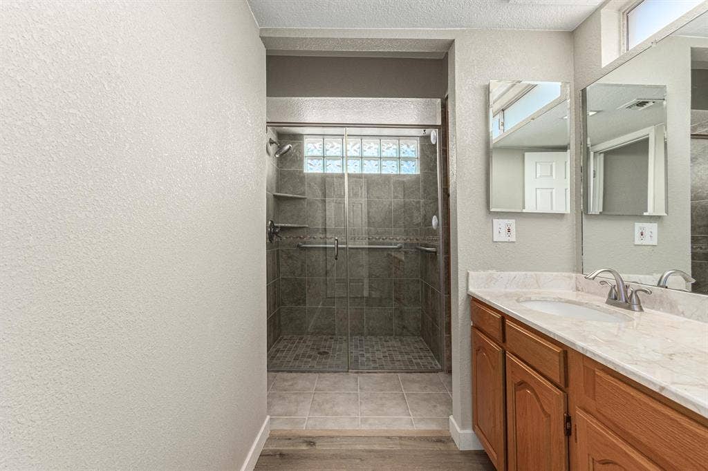 10 BR in Mesa