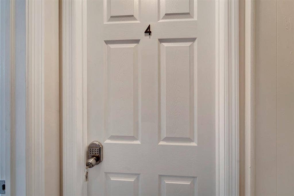 8 BR in Port Charlotte