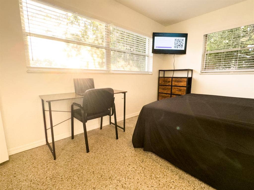 5 BR in Orlando