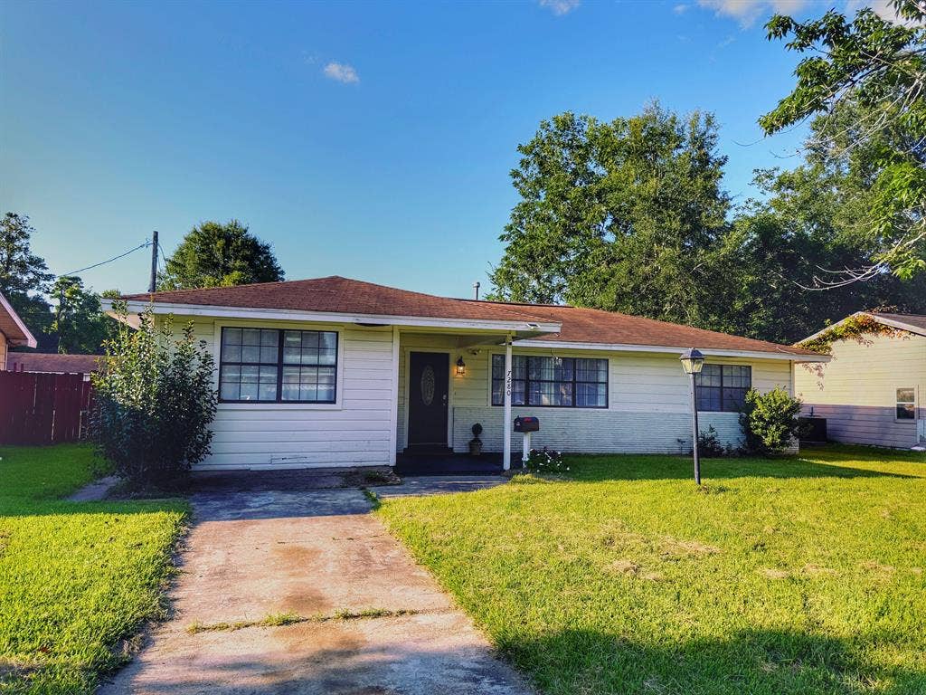 2 BR in Beaumont