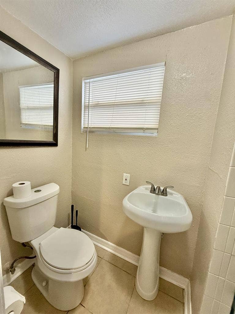 4 BR in Largo
