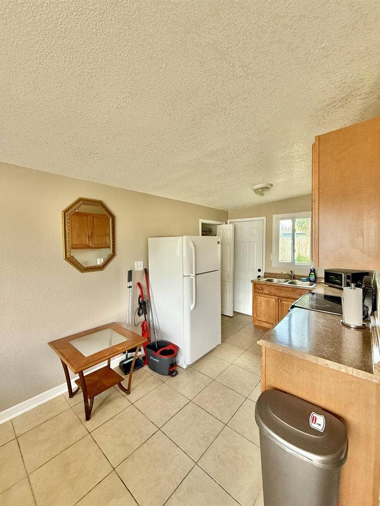 4 BR in Largo