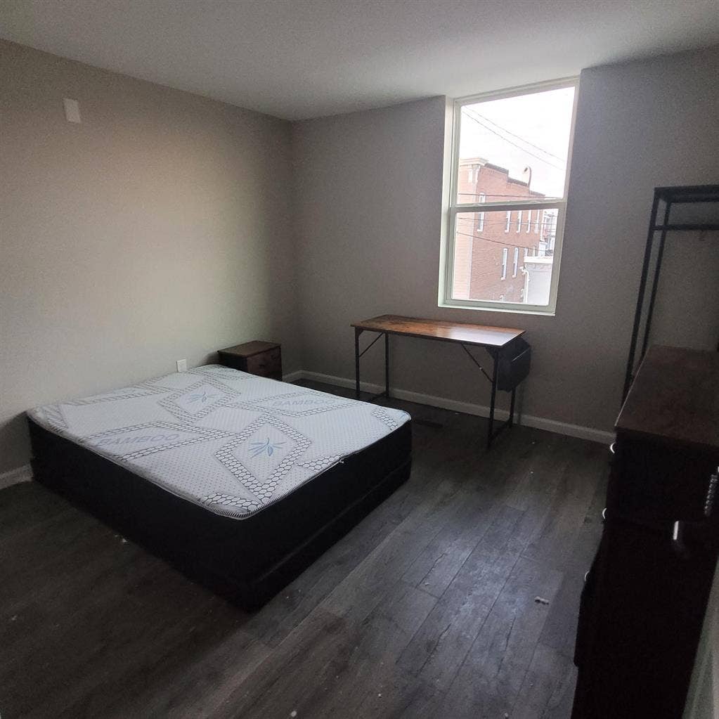 4 BR in Baltimore