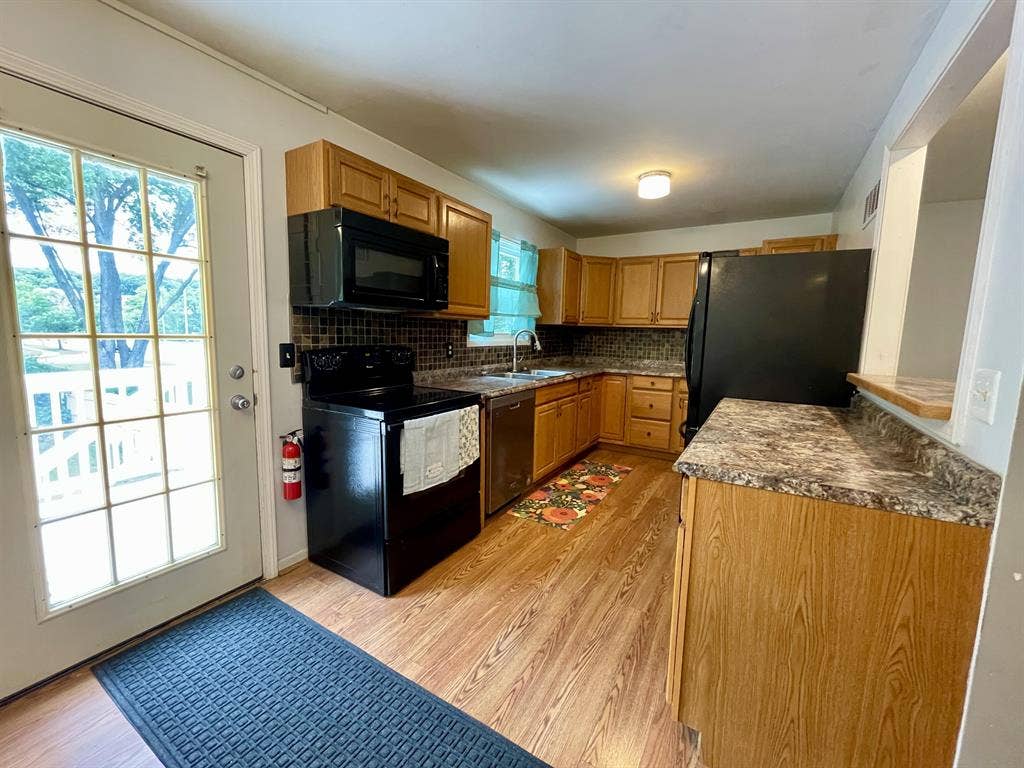 6 BR in Kansas City